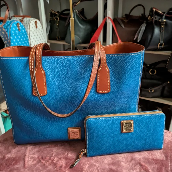 NWTs Dooney And Bourke Pebble Grain Small Ashton Tote On The Color Persian π΅π - Picture 2 of 11